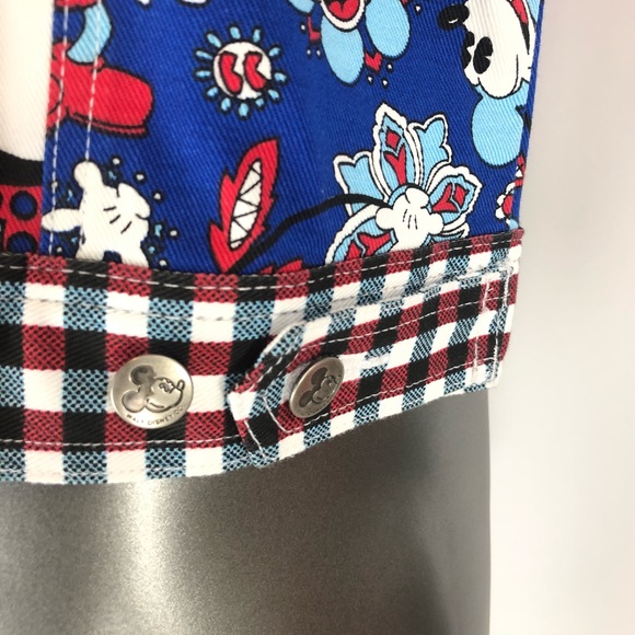 Walt Disney Co. Denim Vest Mickey Size M Unisex - Picture 4 of 8